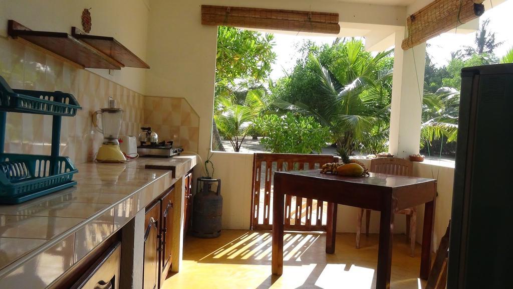 Tropical Garden Apartment Tangalle Room photo